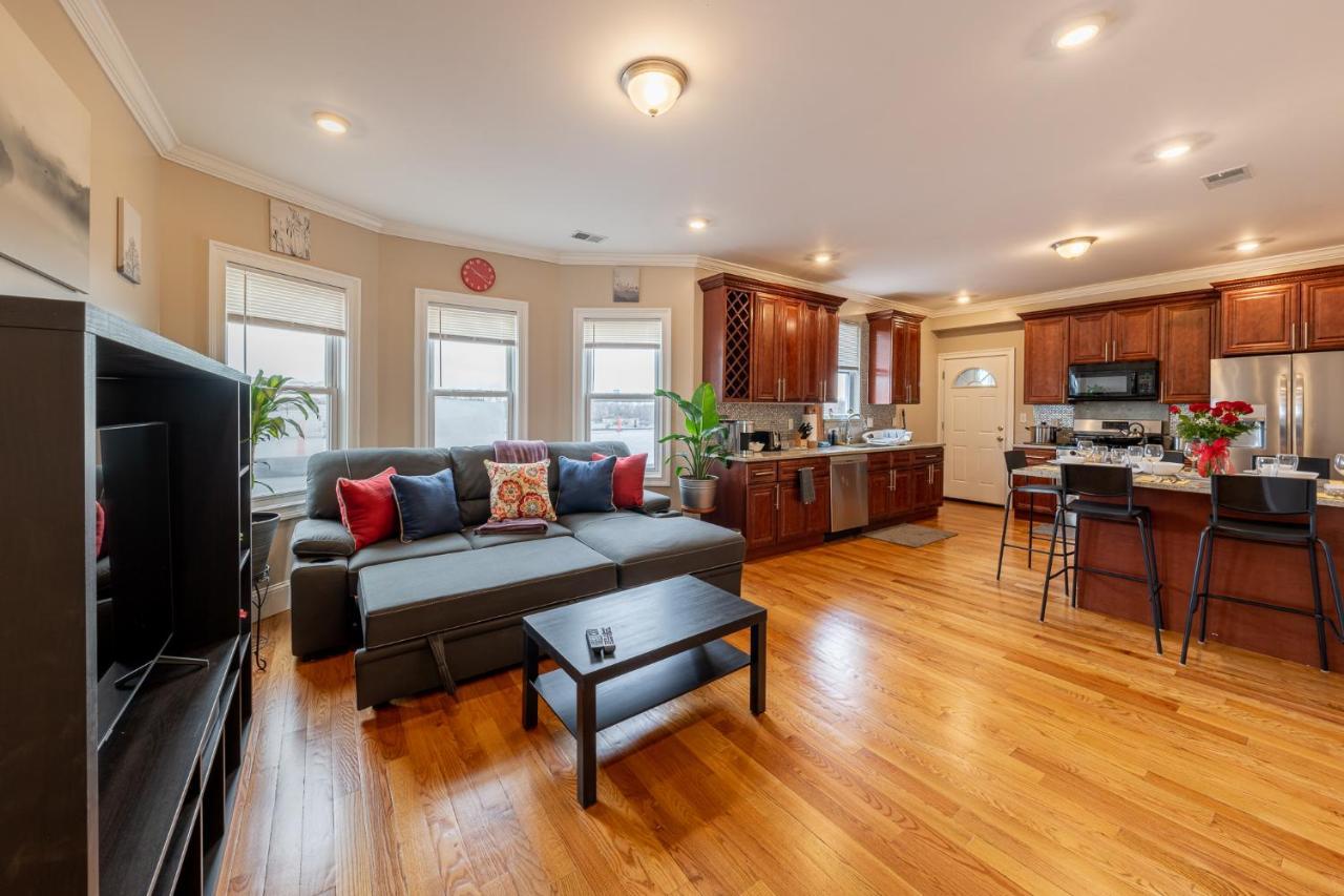 90 - 4br Dorchester - Sleek Near Marina Bay Apartment *