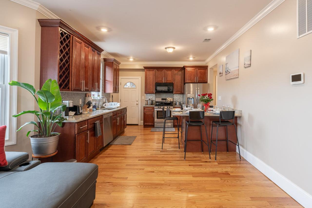 90 - 4br Dorchester - Sleek Near Marina Bay Apartment *